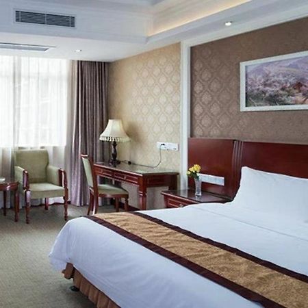 Vienna Hotel Dongguan Songshan Lake Exterior foto
